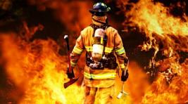 Пожарные спасли в Таштыпе мужчину из горящего дома