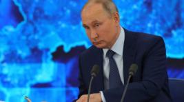Путин призвал не вводить под Новый год ограничения с QR-кодами