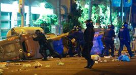 Беспорядки в Барселоне: радикалы возвели баррикады