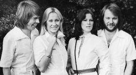 ABBA воссоединилась в честь 50-летия группы