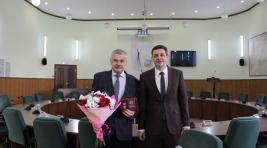 Заместитель мэра города в Хакасии получил высокую госнаграду