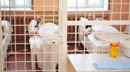 Четырнадцать осужденных заявили о пытках в саратовской тюрьме