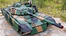 Российские танкисты угнали украинский танк прямо с поля боя