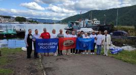 В Красноярском крае состоялся 112-километровый заплыв в честь Дня флага России