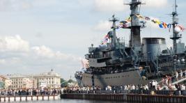 Сегодня в России отмечается День военно-морского флота