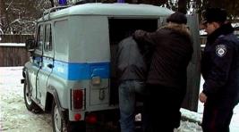 В Хакасии таксист подвез дебошира в полицию, где тот устроил драку