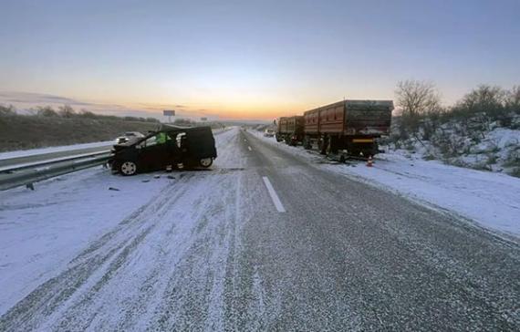 В Алтайском районе произошла смертельная авария, унесшая жизнь водителя легковушки