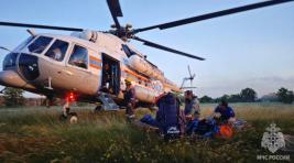 Спасатели МЧС России эвакуировали туриста в горах Хакасии