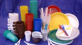 Минприроды запретит использование одноразовой пластиковой посуды