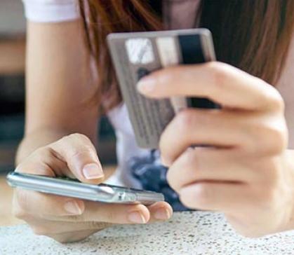 Абаканка попалась на уловку мошенников "на крипте"