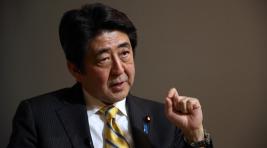 Япония согласна на мирный договор и два острова Южных Курил