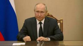 Путин: Следует укрепить позиции ВМФ РФ в стратегических районах Мирового океана