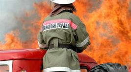В Абакане на ходу загорелся автомобиль (ФОТО)