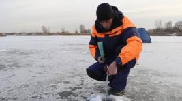 МЧС: Лед на республиканских водоемах недостаточно надежен