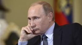 Путин потребовал проверить ситуацию с зарплатами бюджетникам