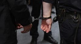 В Свердловской области участкового заподозрили в изнасиловании малолетней