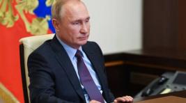 Путин: С 1 января медики первичного звена получат новые выплаты