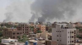 В Судане начались столкновения между различными группами военных