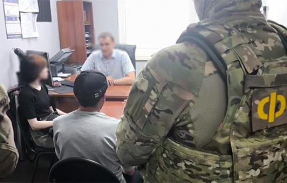 Несовершеннолетняя жительница Хакасии занималась вербовкой в террористическую организацию