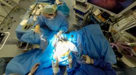 Московские хирурги удалили опухоль весом в 20 килограмм