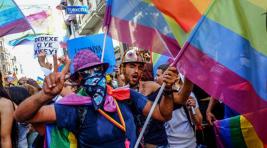 В Турции разогнали гей-парад
