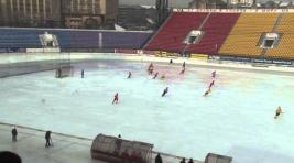 Прокуратура нашла снег и лед около стадионов столицы Хакасии