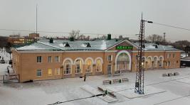 Суд в Красноярске запретил охранять железнодорожный вокзал Абакана частникам