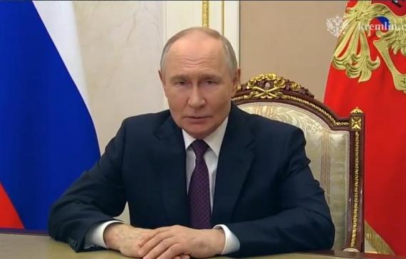 Владимир Путин и Дональд Трамп провели переговоры по телефону