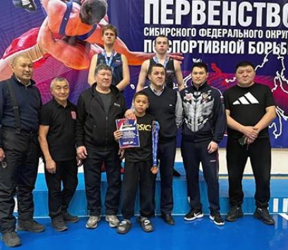 Спортсмен из Абакана завоевал серебро Сибири и путевку на Первенство России