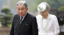 В Японии объявили об отречении императора Акихито от престола