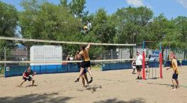 В Красноярске состоялись соревнования по пляжному волейболу