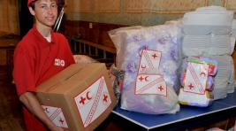 Красный Крест начал выдачу гумпомощи погорельцам Хакасии