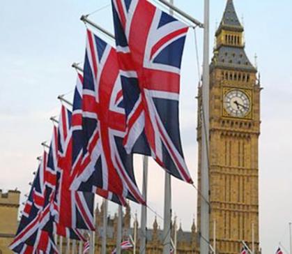 СВР: Война на Украине позволяет Лондону избежать банкротства