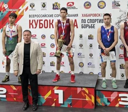 Аймир Карамчаков из Хакасии завоевал "золото" турнира по греко-римской борьбе