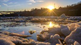 МЧС предупреждает: безопасного льда в Хакасии практически нет