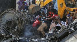 В Пакистане разбился авиалайнер: погибли 97 человек