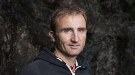 Альпинист по прозвищу Швейцарская машина погиб на Эвересте