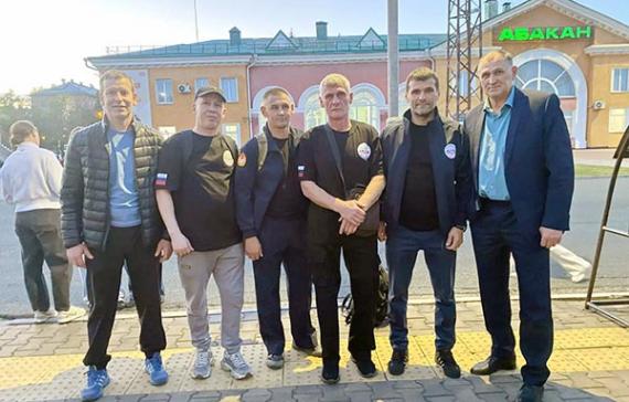 Хакасские ветераны СВО отправились покорять «Стальной лед Сибири»