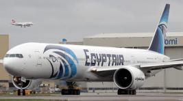 На борту лайнера EgyptAir был взрыв?