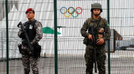 В Рио по делу об ограблении задержаны трое американских пловцов