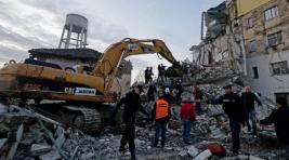 Более двадцати человек погибли при землетрясении в Албании