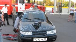 В Черногорске при въезде на АЗС погиб водитель ВАЗа (фото)