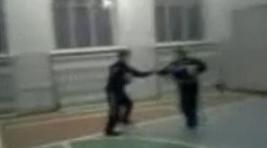 Школьники избили пожилую учительницу и выложили кадры в интернет (видео)