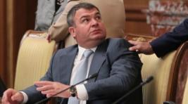Экс-министр обороны РФ Анатолий Сердюков стал обвиняемым по уголовному делу