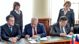 Хакасия подписала соглашение с Кемеровской областью о социально-экономическом сотрудничестве