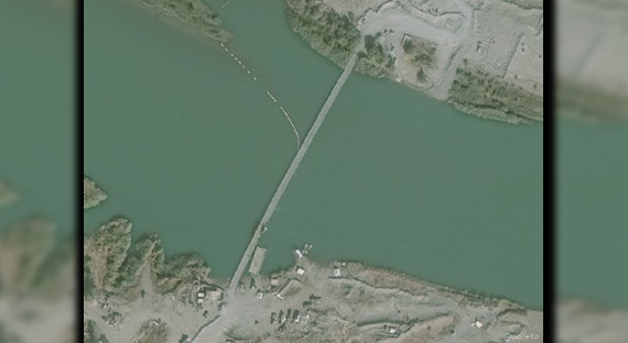 Террористы обрушили российский мост через Евфрат (ФОТО)