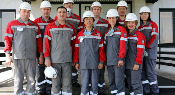 Инвесторы из Китая посетили заводы РУСАЛа в Саяногорске
