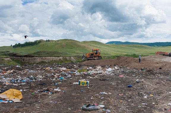 В Хакасии навсегда исчезнет многолетняя сельская свалка близ Бограда