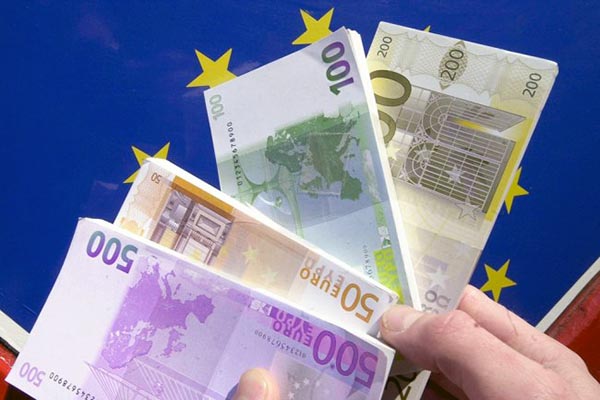 ЕС требует гарантий от хищений выделяемых Украине денег