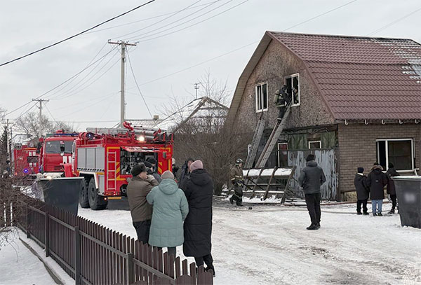 Одиннадцать пожаров произошло в Хакасии за выходные